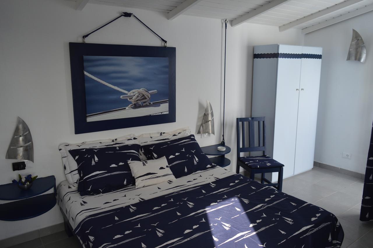 Yacht Club Sal Bed and Breakfast Palmeira Exteriör bild